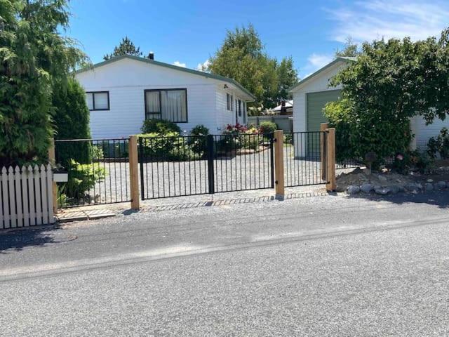 ツイゼル Terrific House On Totara Driveヴィラ エクステリア 写真
